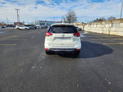 2018 Nissan Rogue SL
