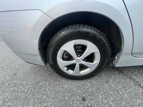 2014 Toyota Prius Four