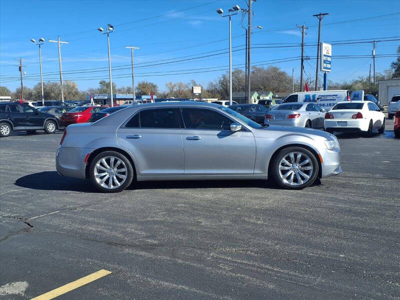 2015 Chrysler 300 C