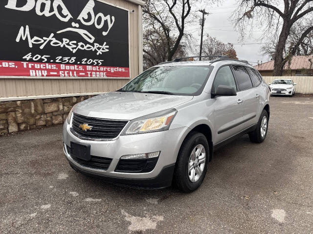 2015 Chevrolet Traverse LS's photo