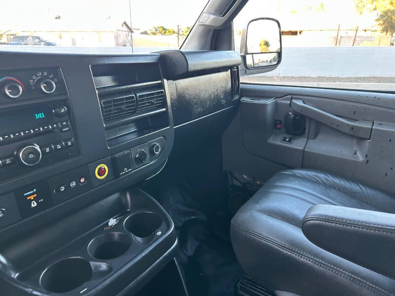 2018 Chevrolet Express 2500