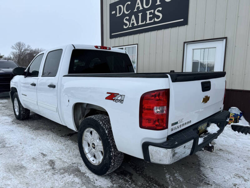 Used 2012 Chevrolet Silverado 1500 LT with VIN 3GCPKSE74CG104355 for sale in Dakota City, NE