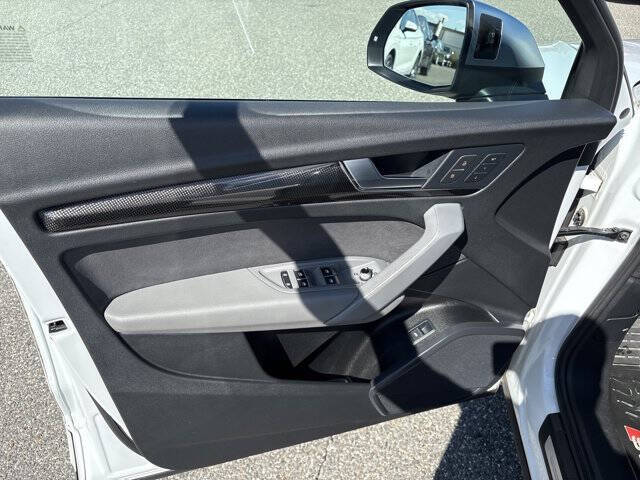 2022 Audi SQ5 3.0T quattro Premium