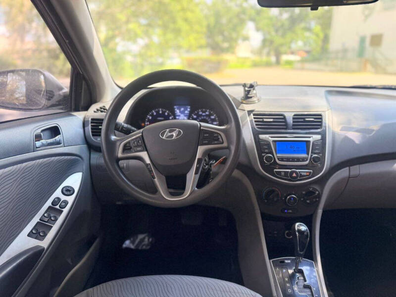 2014 Hyundai Accent GLS