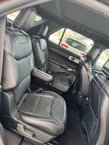 2020 Ford Explorer ST