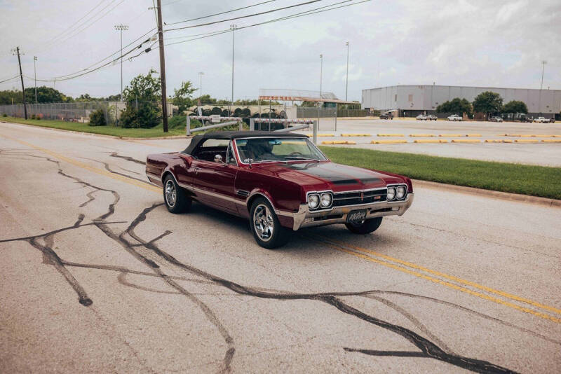 1966 Oldsmobile Cutlass
