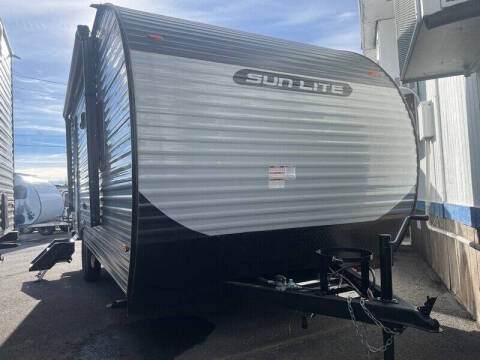 2024 SunLite LTD 19BH