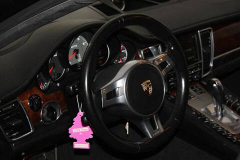 2013 Porsche Panamera GTS