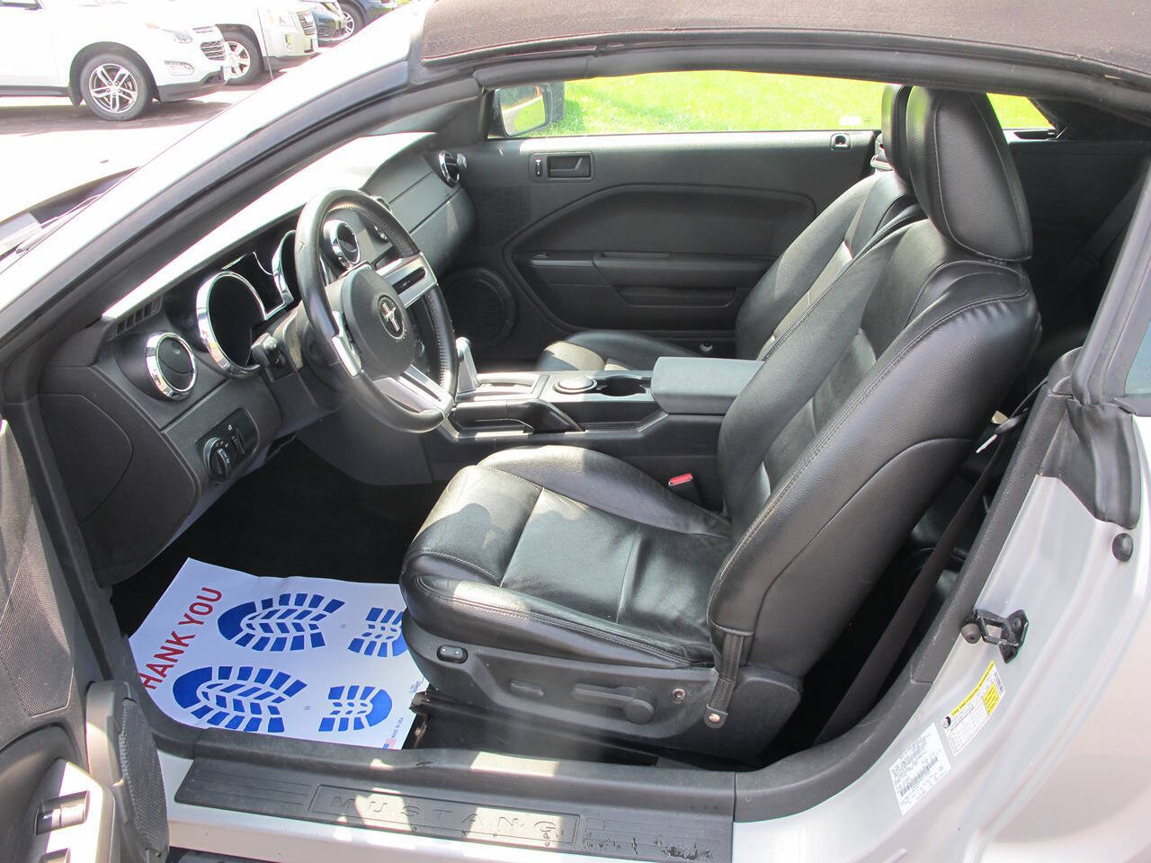 2006 Ford Mustang for sale at CAT CREEK AUTO in Menahga, MN