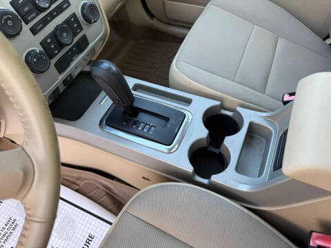 2011 Ford Escape XLT