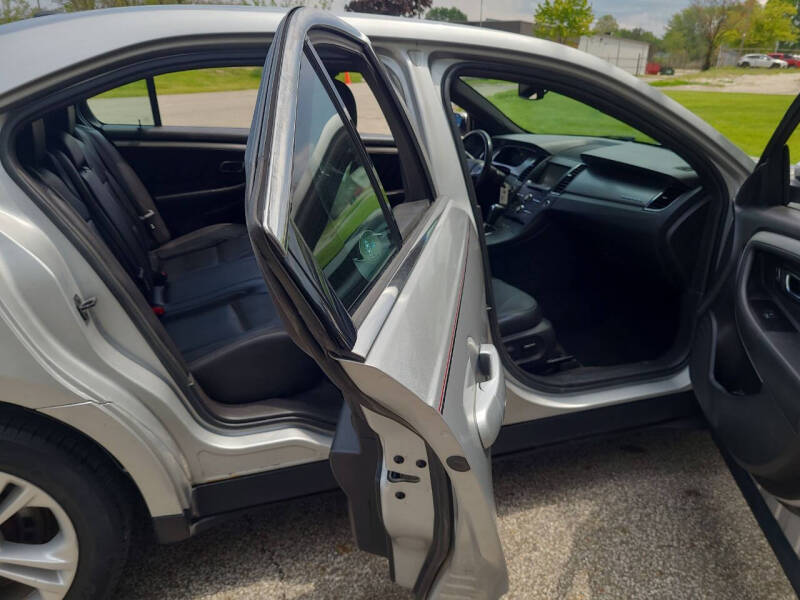 2014 Ford Taurus SEL