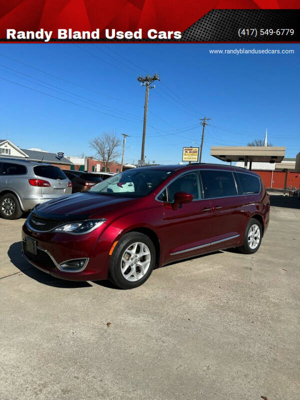 2017 Chrysler Pacifica for sale at Randy Bland Used Cars in Nevada MO