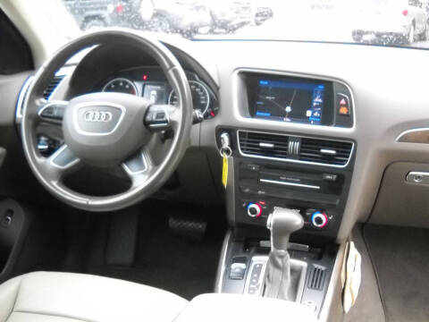 2017 Audi Q5 2.0T quattro Premium