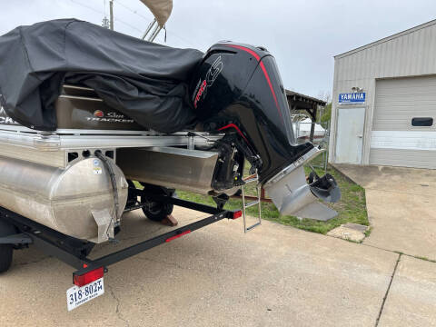 2023 Tracker Sport Fish 22 DLX