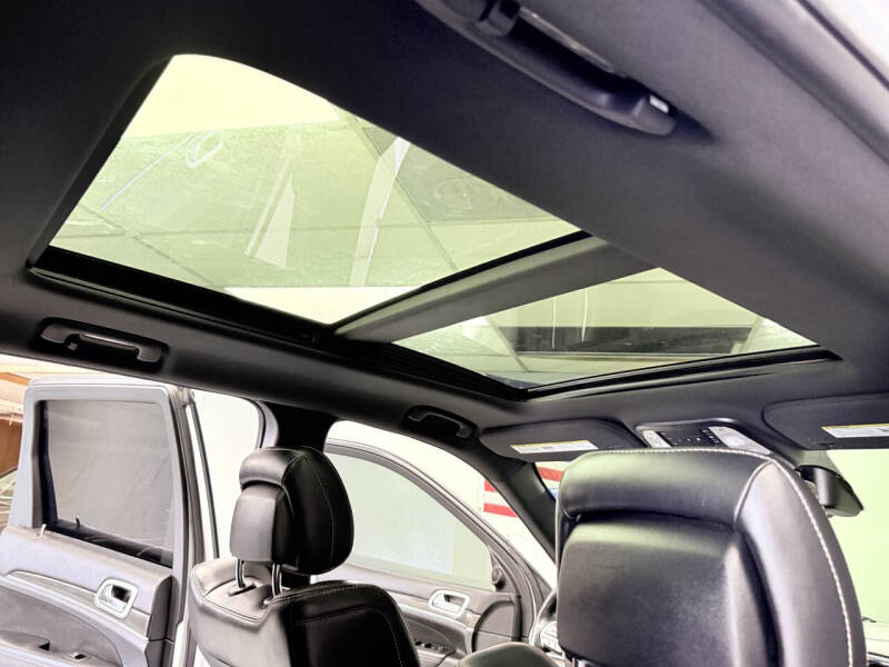 2014 Jeep Grand Cherokee SRT