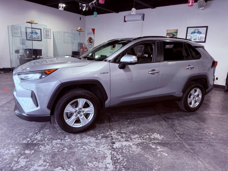 2019 Toyota RAV4 Hybrid LE
