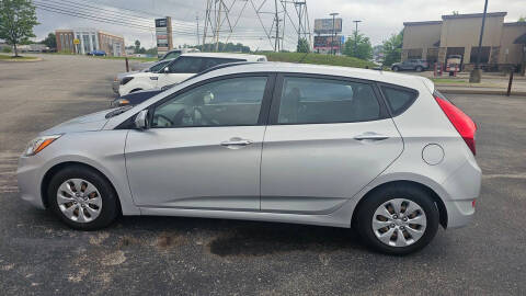 2017 Hyundai Accent SE