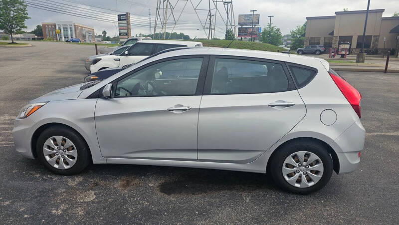 2017 Hyundai Accent SE
