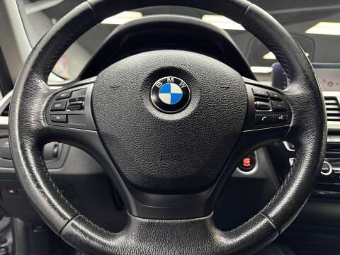 2018 BMW 3 Series 320i xDrive