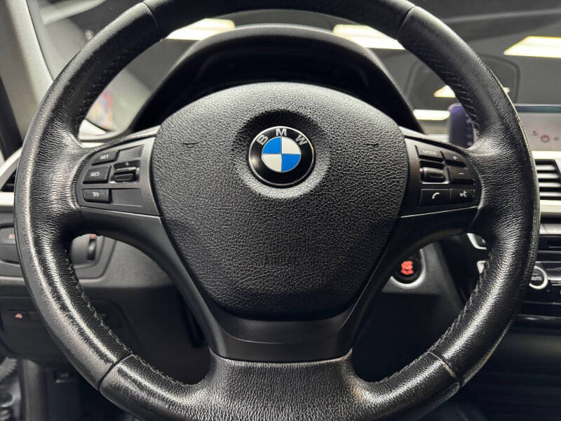 2018 BMW 3 Series 320i xDrive