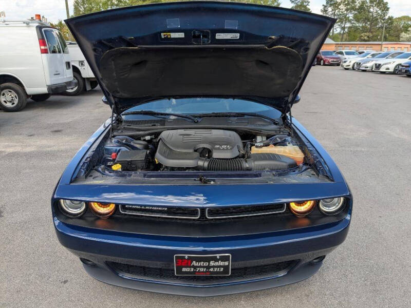 2016 Dodge Challenger SXT