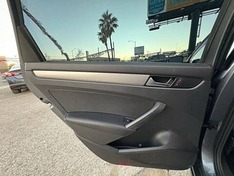 2014 Volkswagen Passat