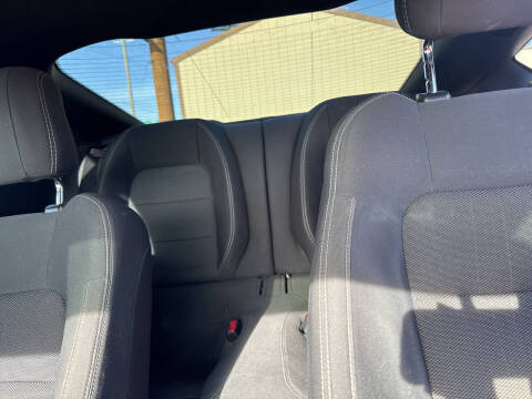 2016 Ford Mustang V6