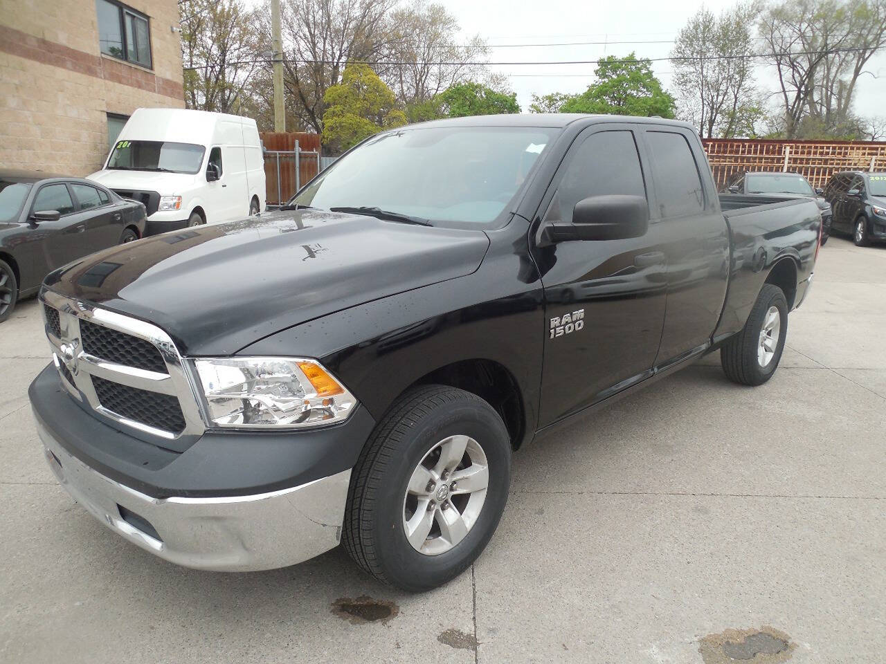 2014 Ram 1500 for sale at VIP Motor Sales in Hazel Park, MI