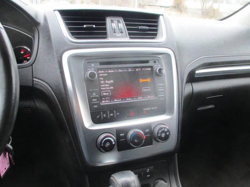 2013 GMC Acadia SLE-2