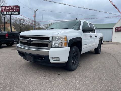 2008 Chevrolet Silverado 1500 for sale at Dealswithwheels in Inver Grove Heights MN