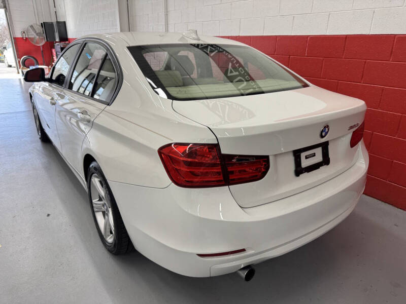2015 BMW 3 Series 320i