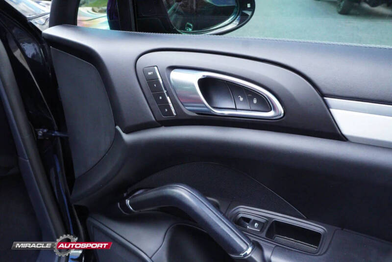 2018 Porsche Cayenne GTS