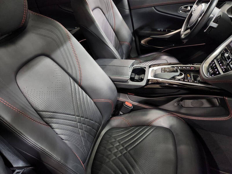 2023 Aston Martin DBX