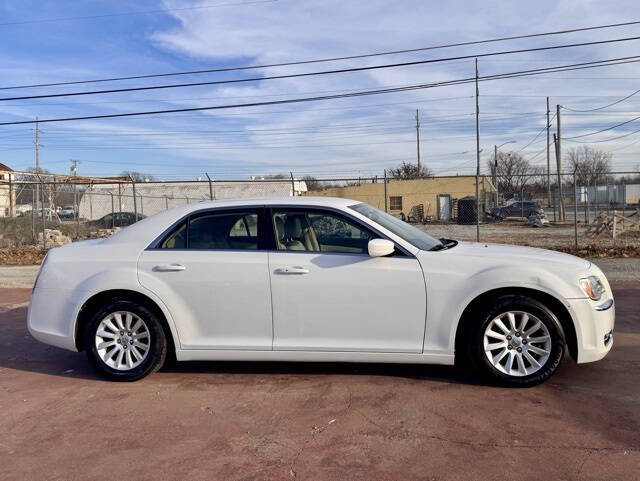 2013 Chrysler 300