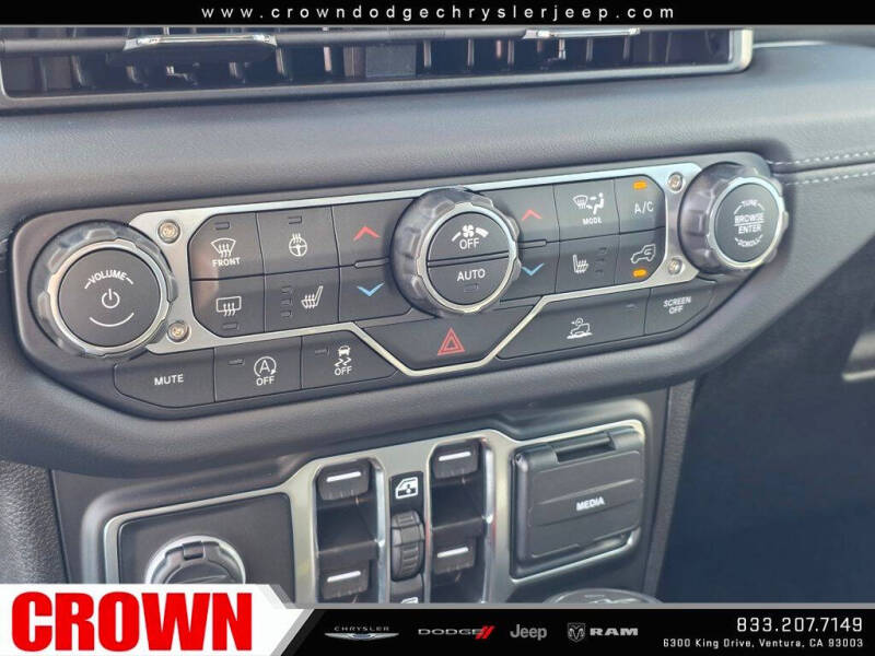 2025 Jeep Gladiator High Tide