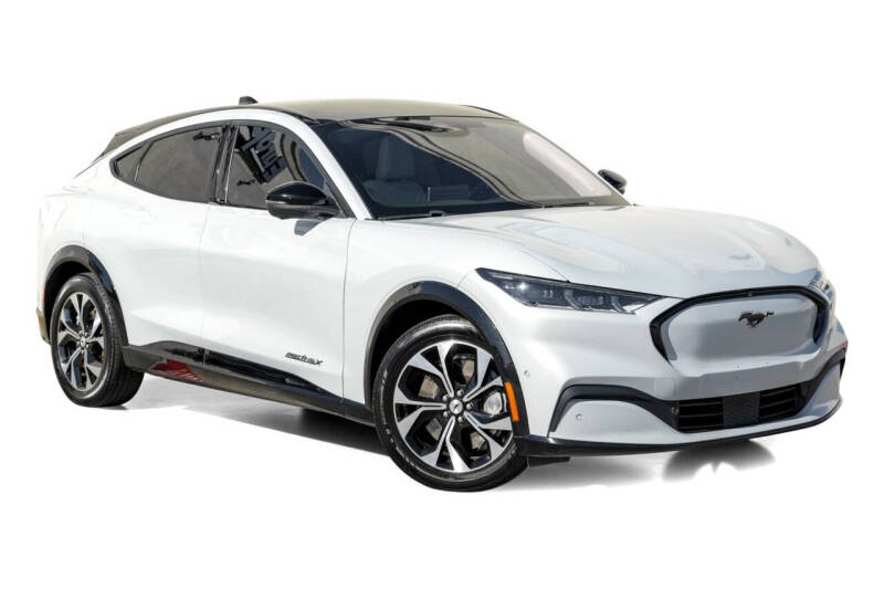 2022 Ford Mustang Mach-E Premium