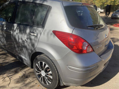 2009 Nissan Versa 1.8 SL