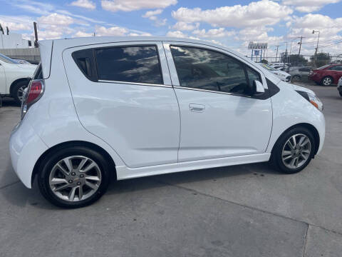 2016 Chevrolet Spark EV 2LT