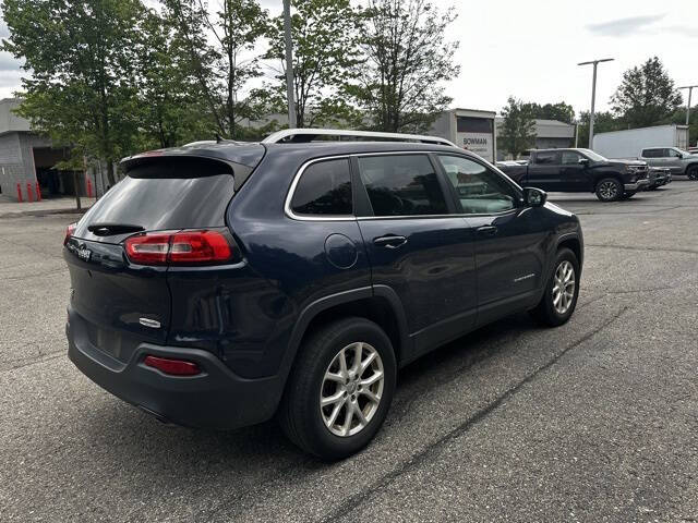 2014 Jeep Cherokee for sale at Bowman Auto Center in Clarkston, MI