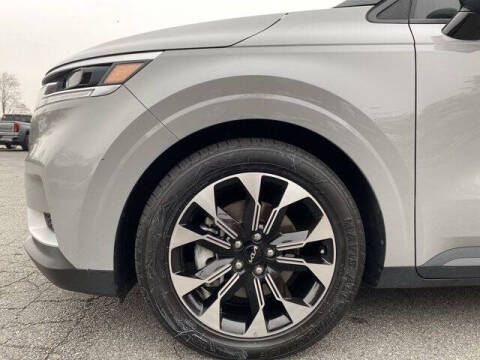 2022 Kia Carnival EX