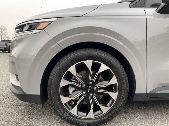 2022 Kia Carnival EX