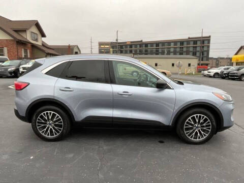 2022 Ford Escape Plug-In Hybrid SE