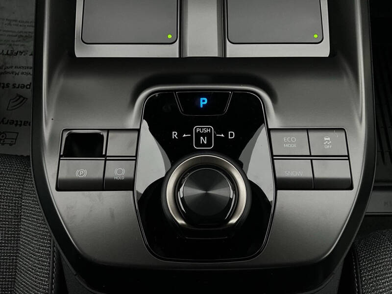 2026 Toyota bZ XLE Plus