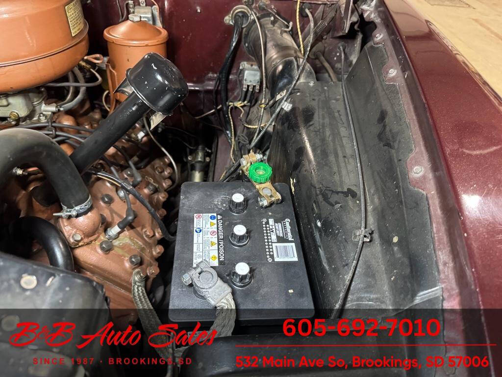 1950 Ford Deluxe 39