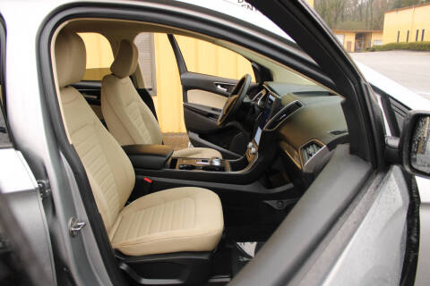 2021 Ford Edge SE