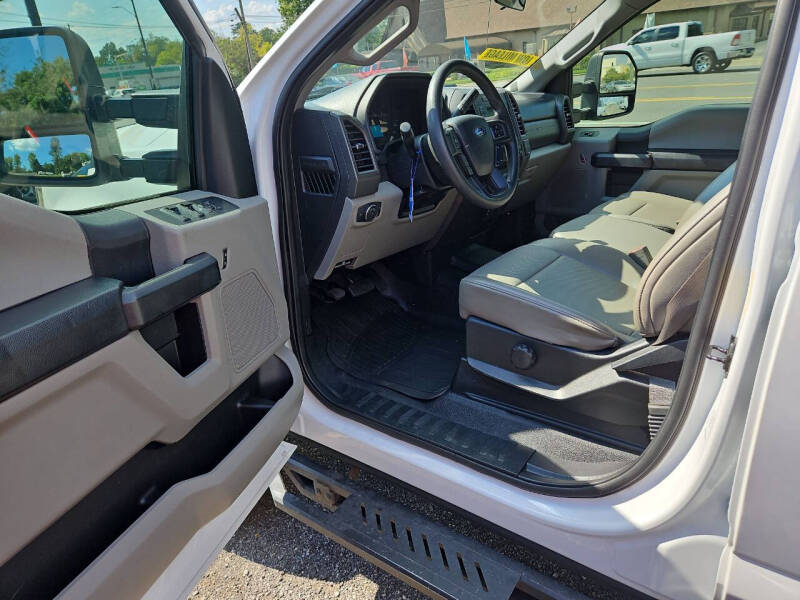 2019 Ford F-250 Super Duty XL photo 10