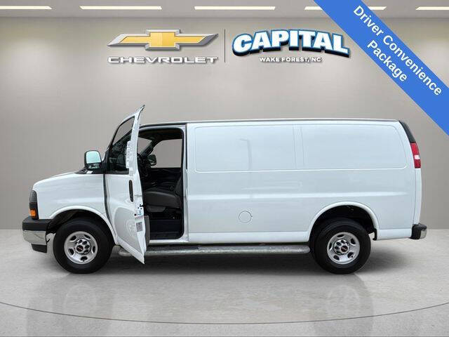 2024 GMC Savana 2500
