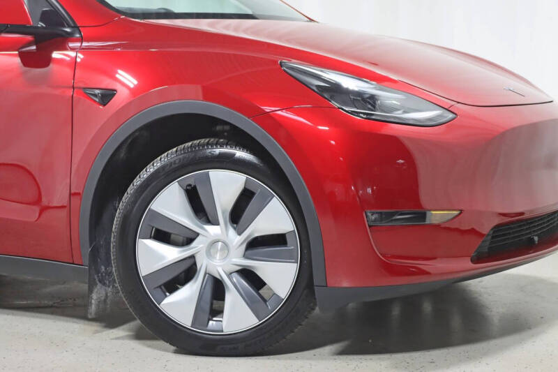 2024 Tesla Model Y Long Range