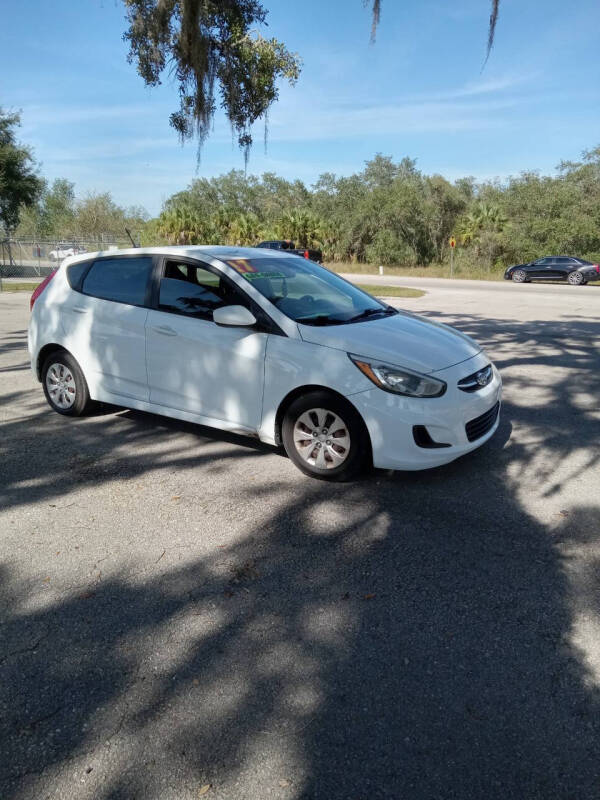 2017 Hyundai Accent SE