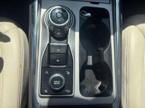 2021 Ford Explorer Platinum